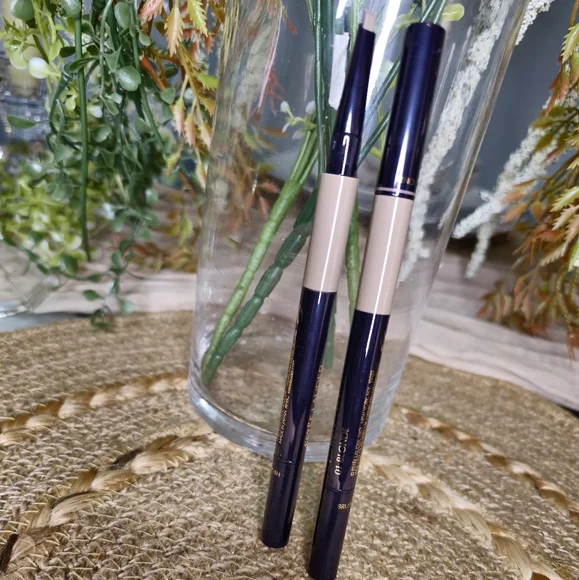 2 Estee Lauder 3 in 1 eyebrow pencil Blonde - Picture 8 of 8